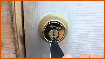 Encino Locksmith Store Encino, CA 818-531-9696 - 7-broken-key-extraction